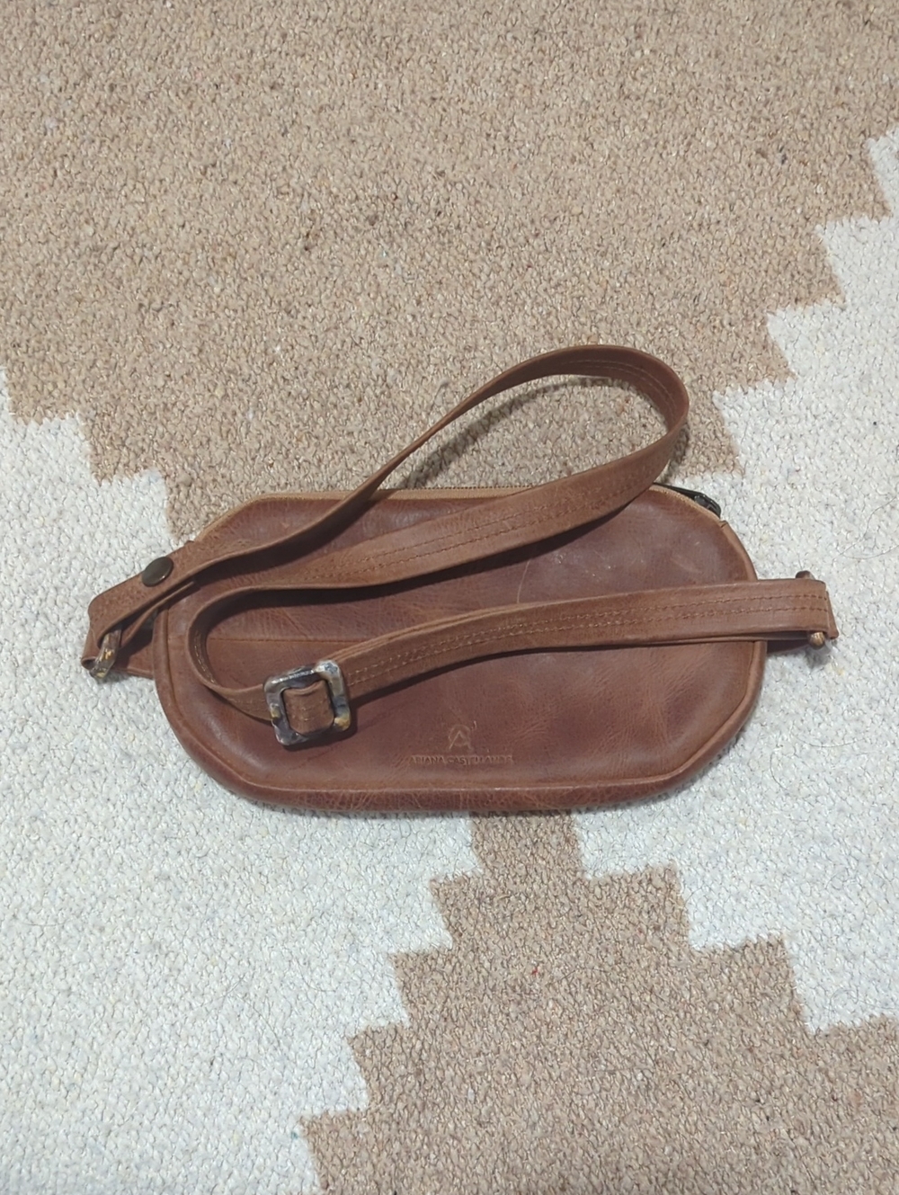 Leather Crossbody Bag in Brown